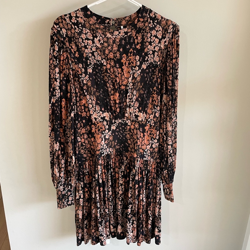 Free People Heartbeats Floral Print Soft Jersey Mini Dress - Size Medium - Picture 9 of 16